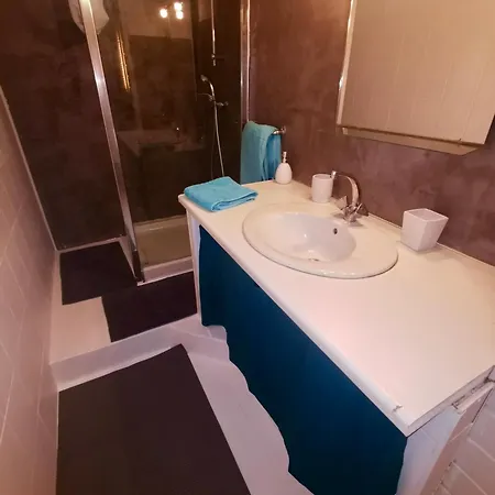 Aux Portes De L'ocean